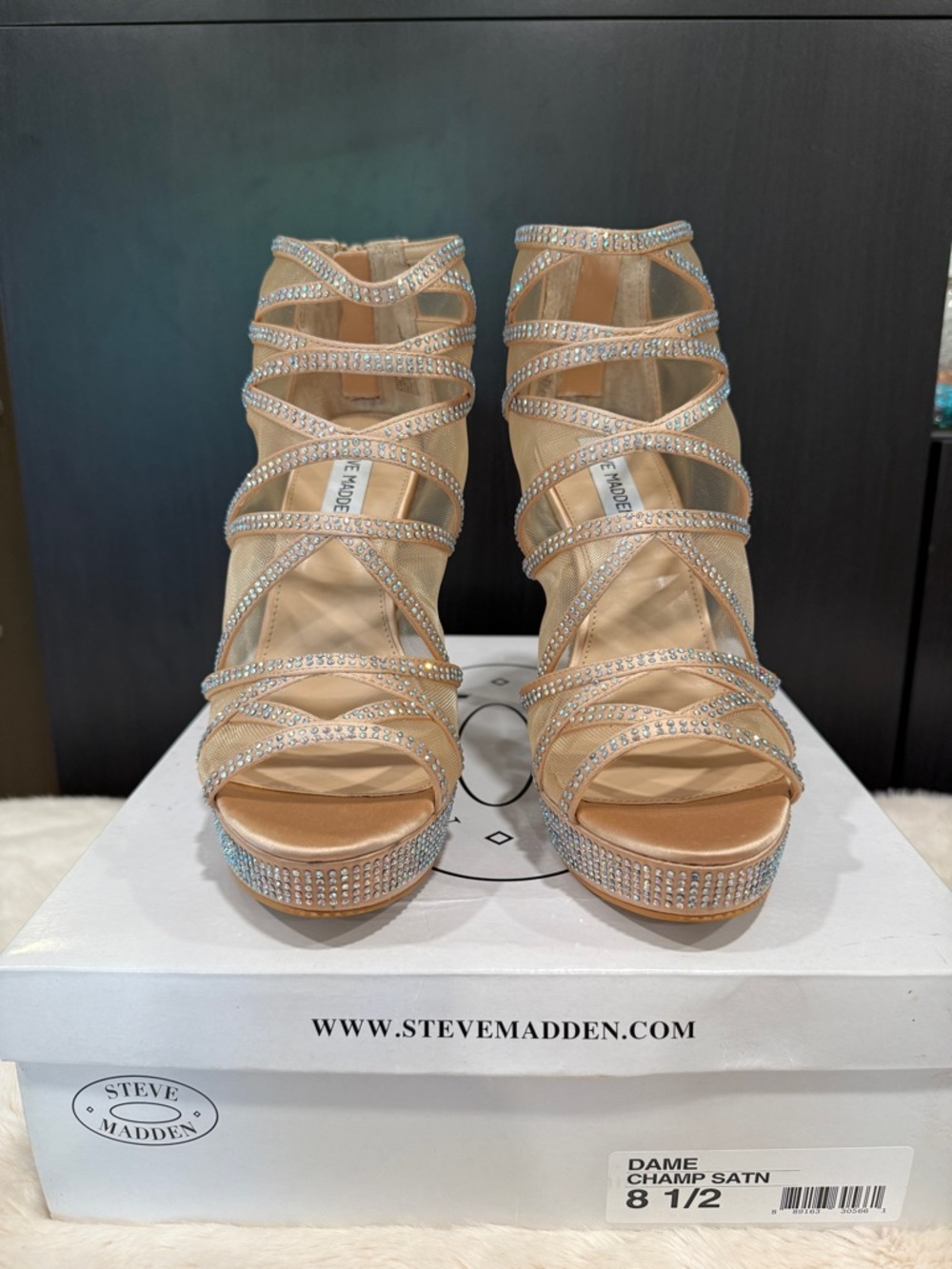 Steve Madden Dame Rose Gold Satin Rhinestone Strappy Platform Heels